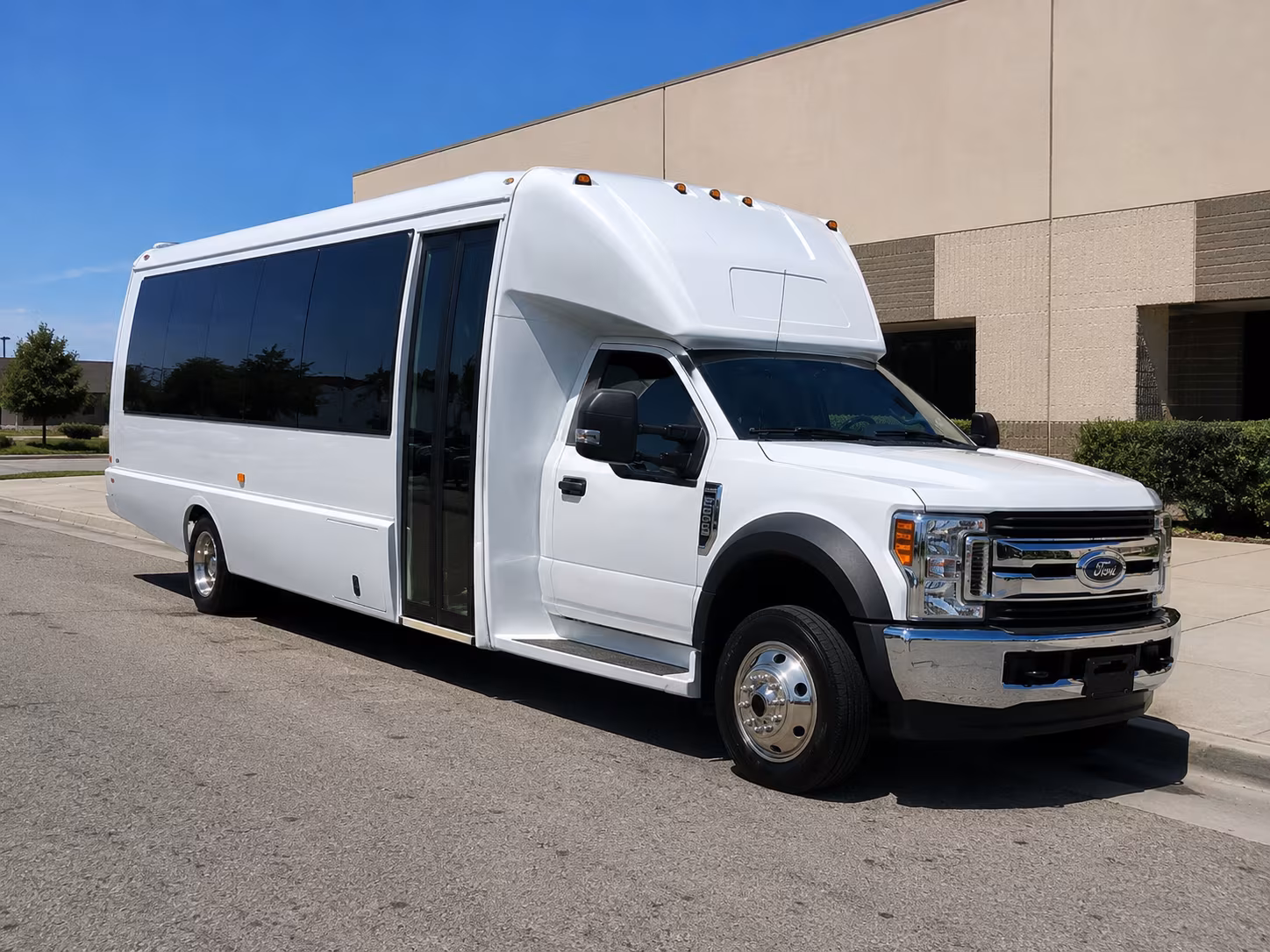 buses for multi day and overnight field trips from medford