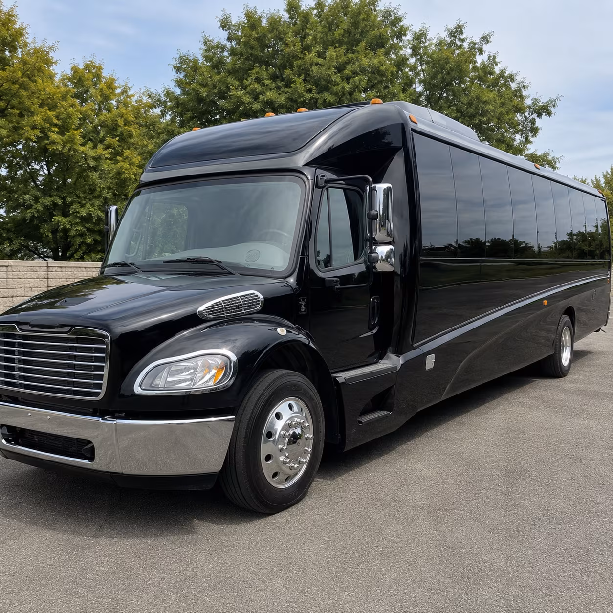concert bus rentals for groups heading to roseburg or eugene shows