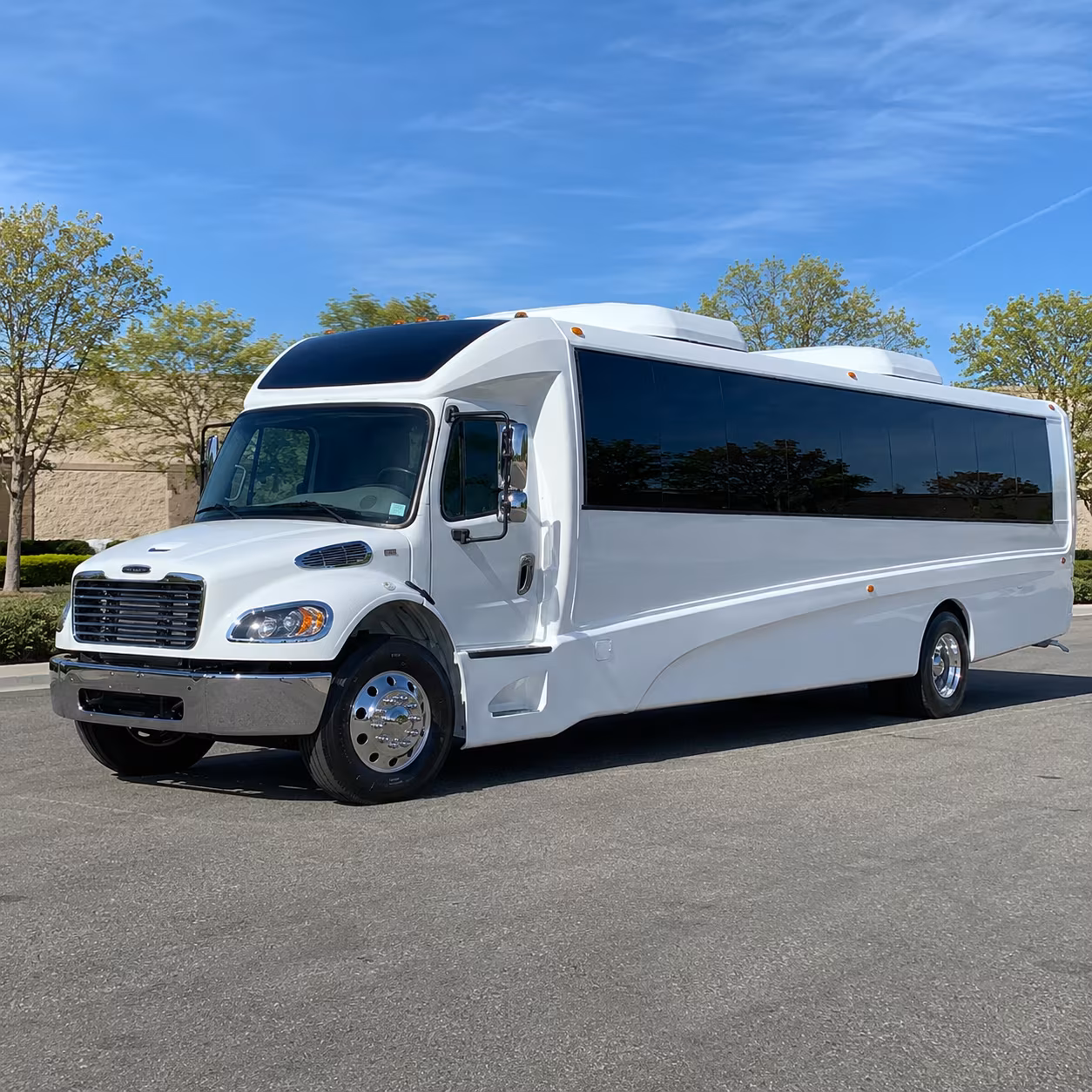 medford 15 passenger minibus