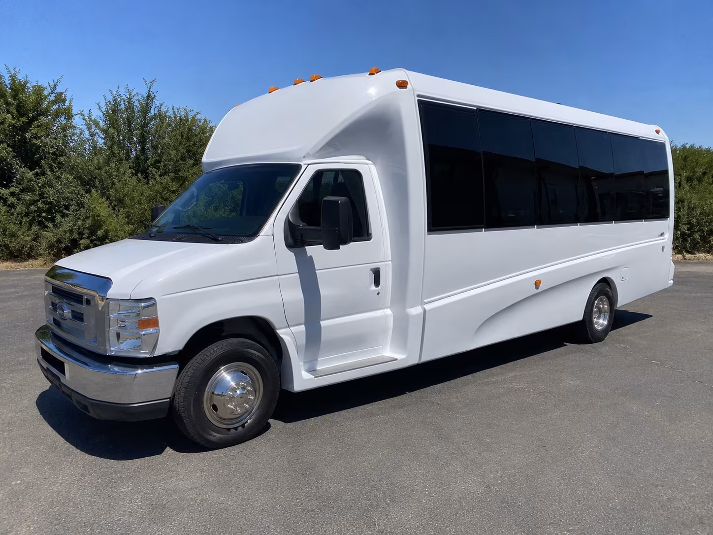 party buses charter buses to southern oregon timberjacks and rogue valley baseball games